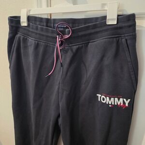 Tommy Hilfiger Mens XL Black Nineteen Eighty Five Graphic Jogger Sweatpants